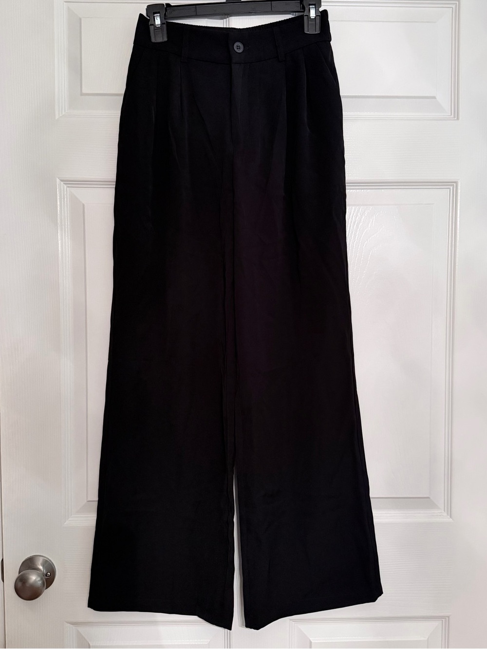 Noahella Black Wide-Leg High-Rise Pants